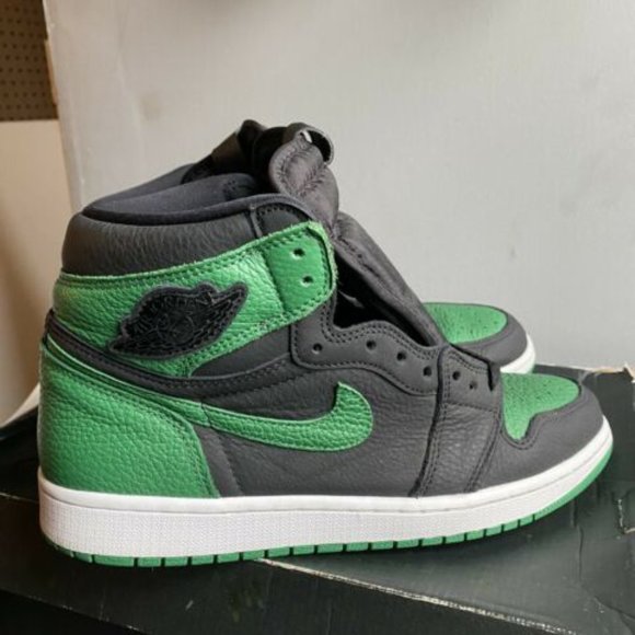 Used Nike Air Jordan 1 Celtics MID HIGH-